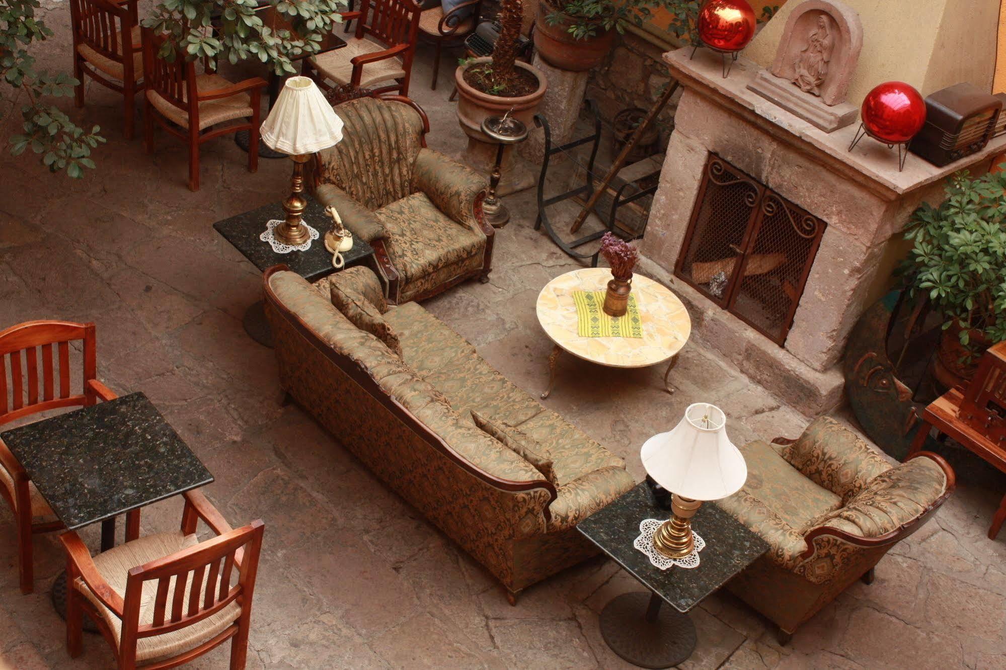 Hotel Casa Del Anticuario Morelia Exterior photo