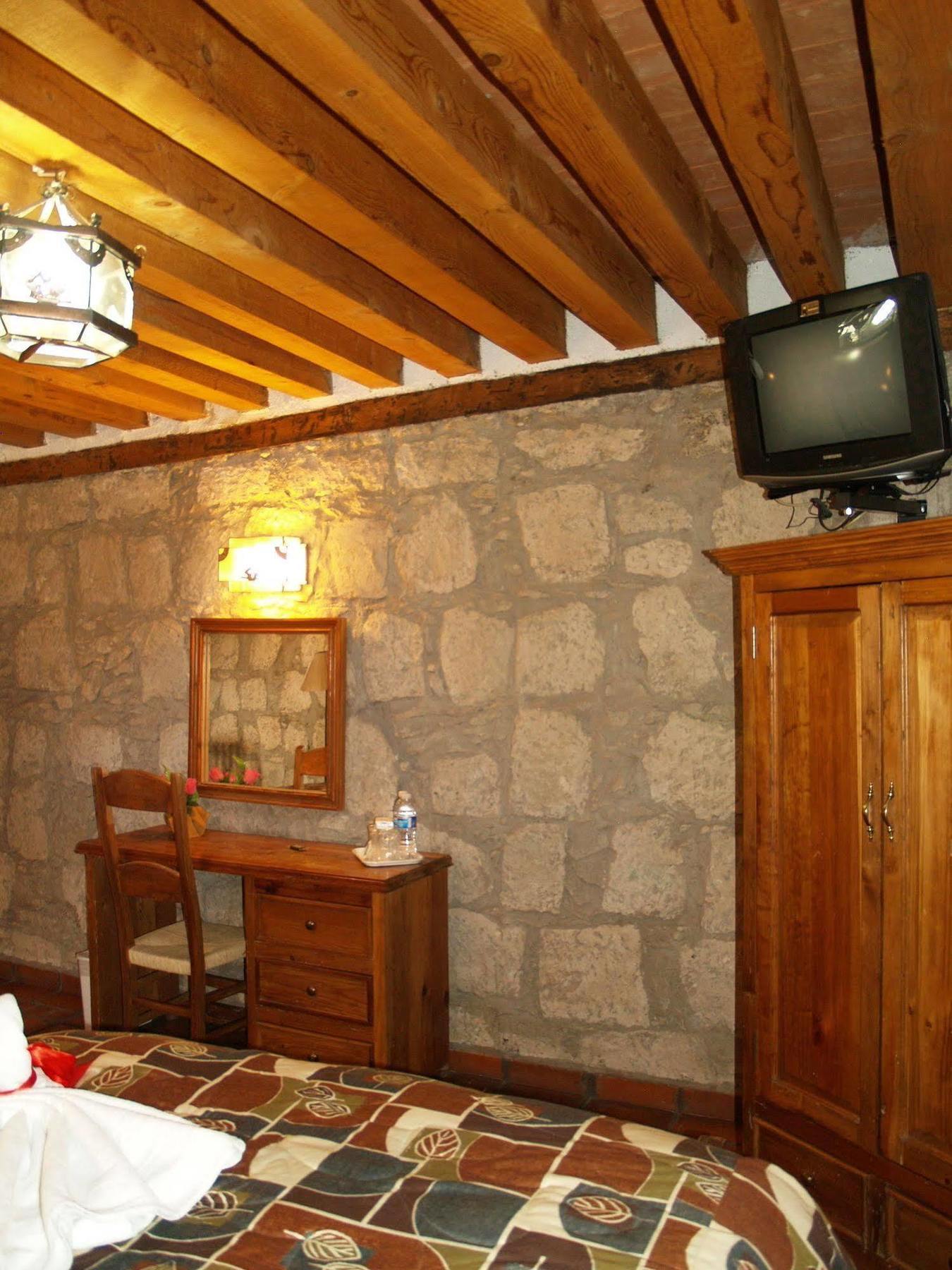 Hotel Casa Del Anticuario Morelia Exterior photo