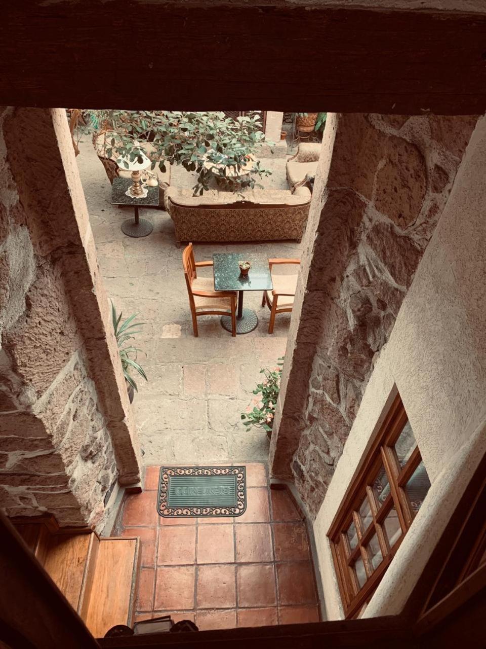 Hotel Casa Del Anticuario Morelia Exterior photo