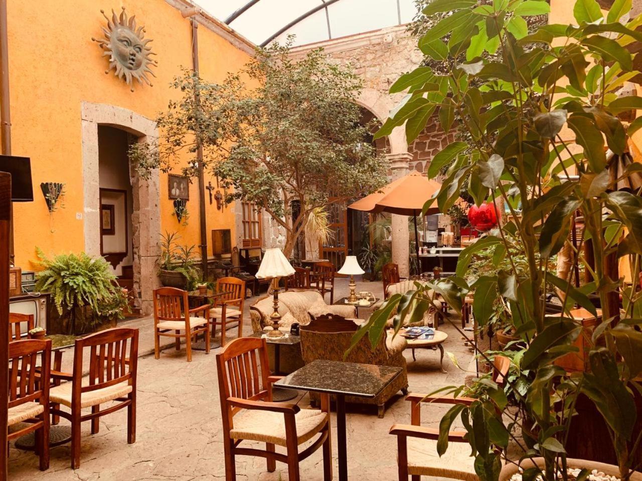 Hotel Casa Del Anticuario Morelia Exterior photo